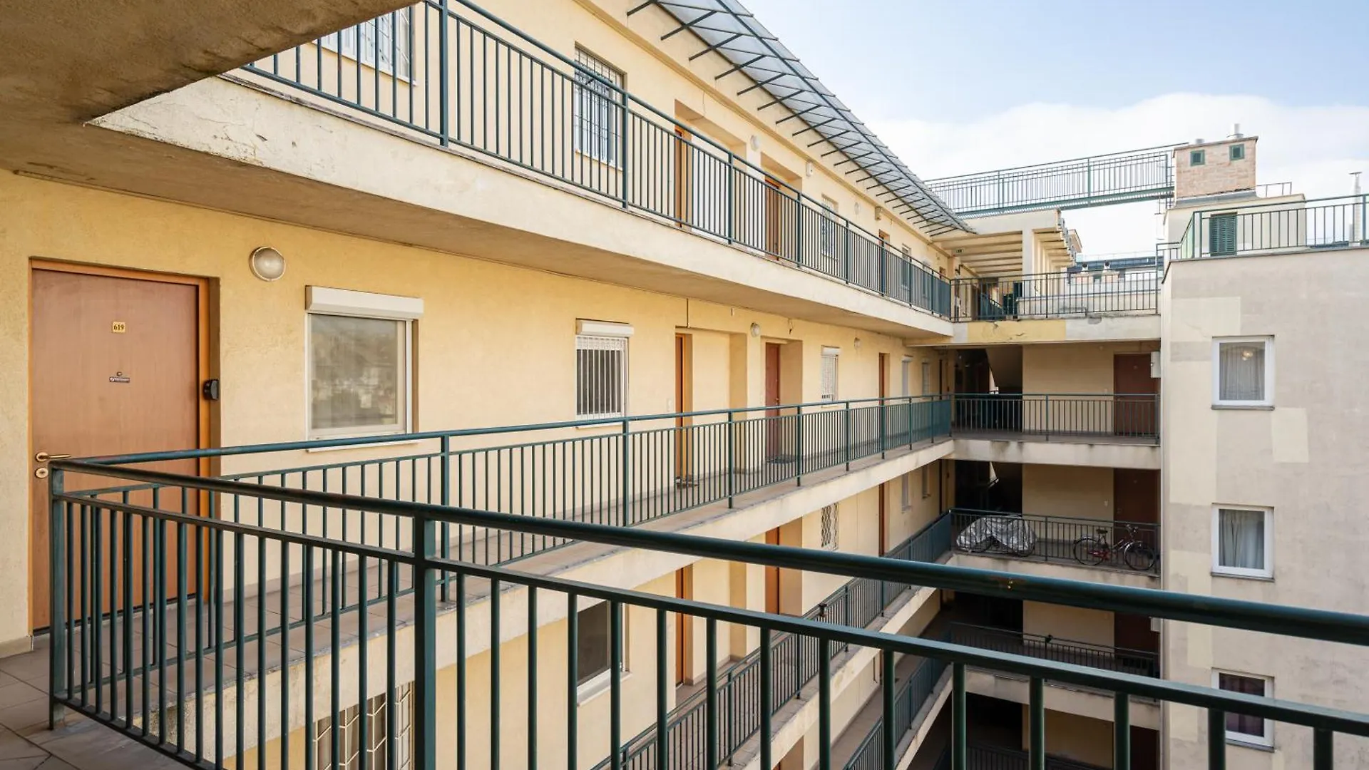 Mystic Meadows Apartment Budapest
